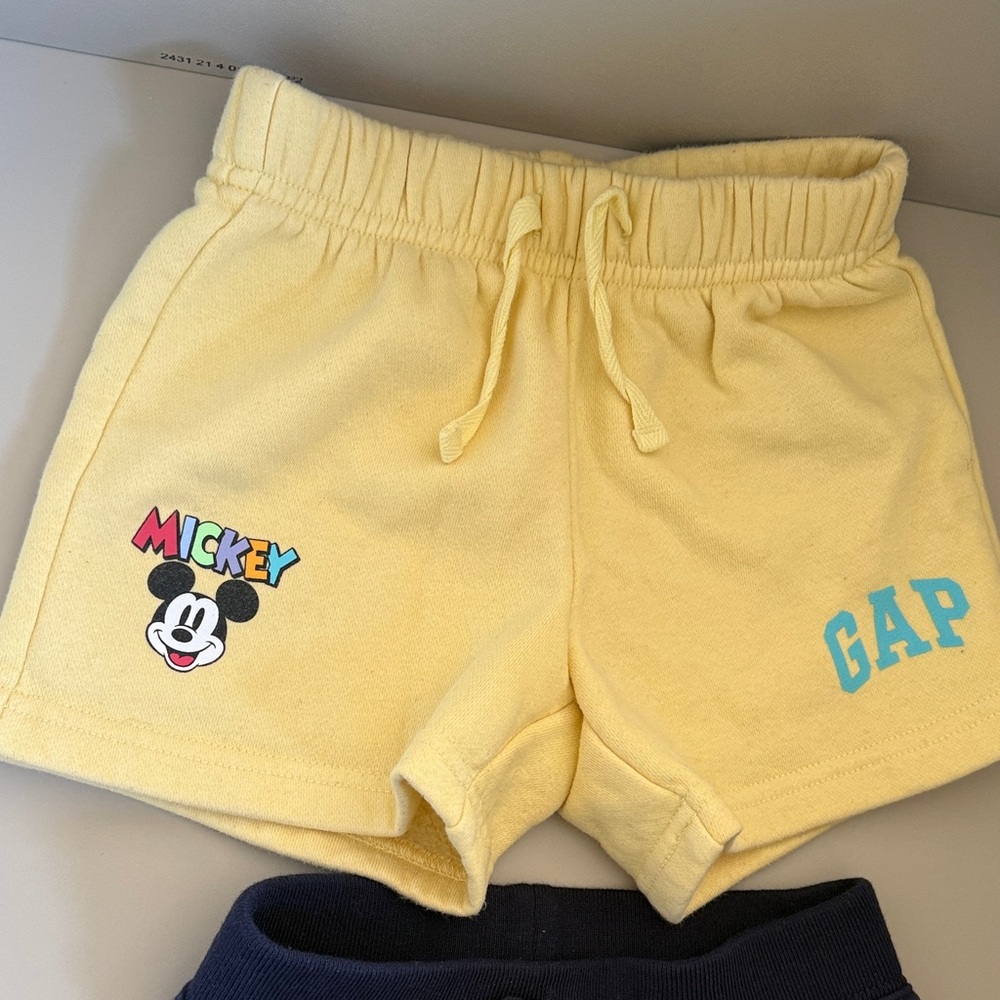 FOUR GAP  Mickey Graphic Drawstring Shorts